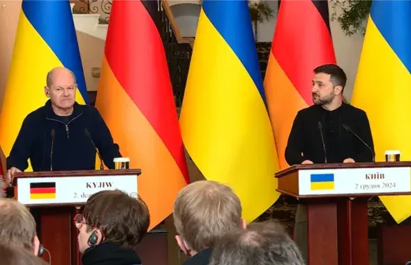 Олаф Шольц і Уладзімір Зяленскі
