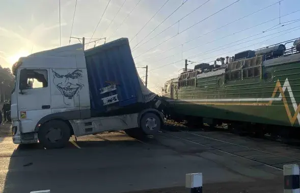Аварыя ў Барысаве паралізавала частку чыгункі
