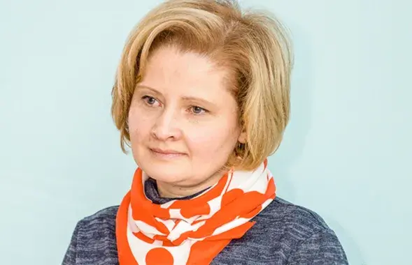 Елена Шарафанович
