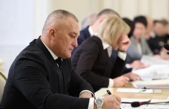 Аляксандр Лукашэнка згадаў на нарадзе "аптымізацыю кіраўніцкіх працэсаў"
