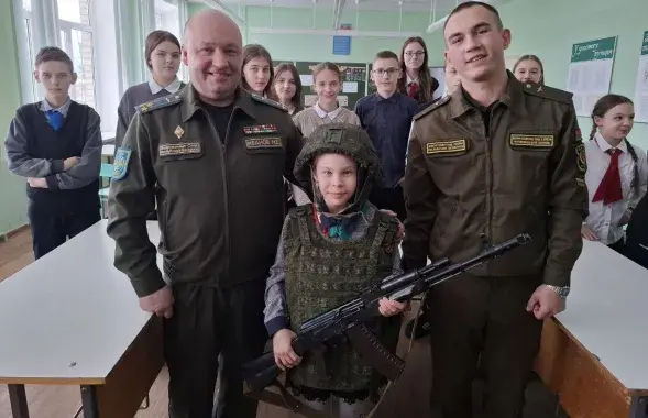 Ідзе барацьба за беларускую моладзь
