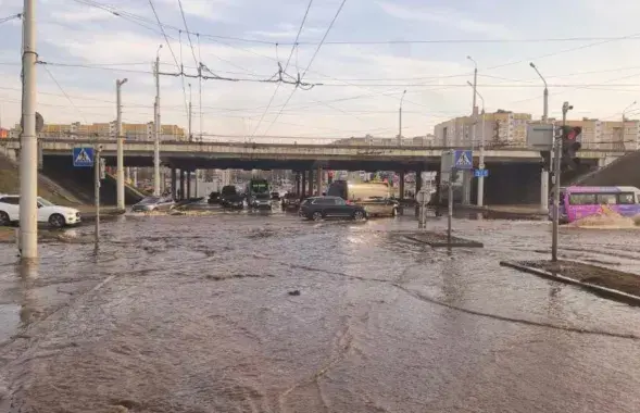 Коммунальная авария в Уручье
