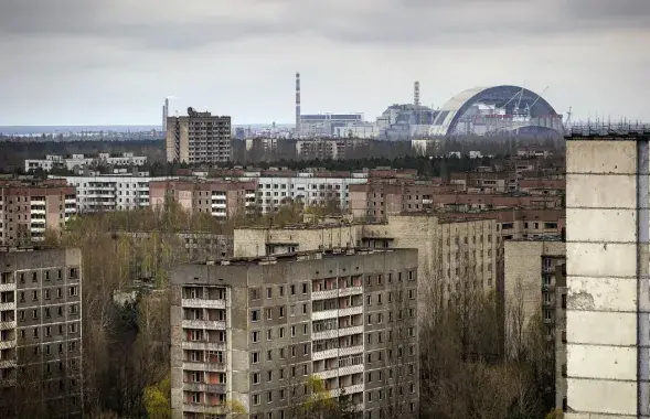 Від на Чарнобыльскую АЭС з горада Прыпяць
