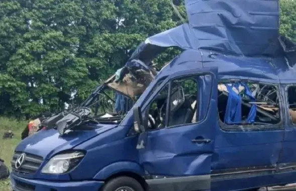 Дзевяць чалавек загінула
