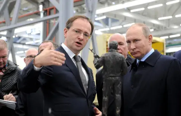 Владимир Мединский и Владимир Путин
