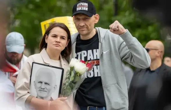 Святлана и Сяргей Ціханоўскія
