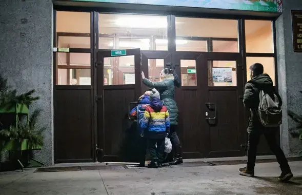 Кто накормит школьников?
