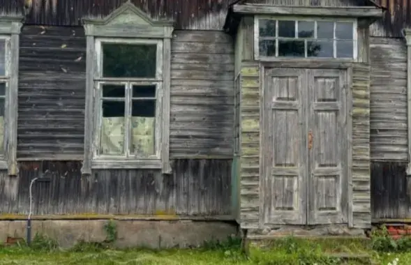 Тут былі створаны значныя часткі раманаў “Каласы пад сярпом тваім” і “Хрыстос прызямліўся ў Гародні”
