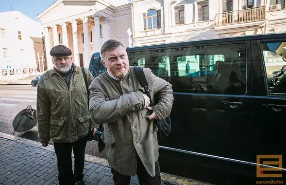 Кнігарня “Логвінаў” з’язджае з намоленага месца на плошчы Перамогі