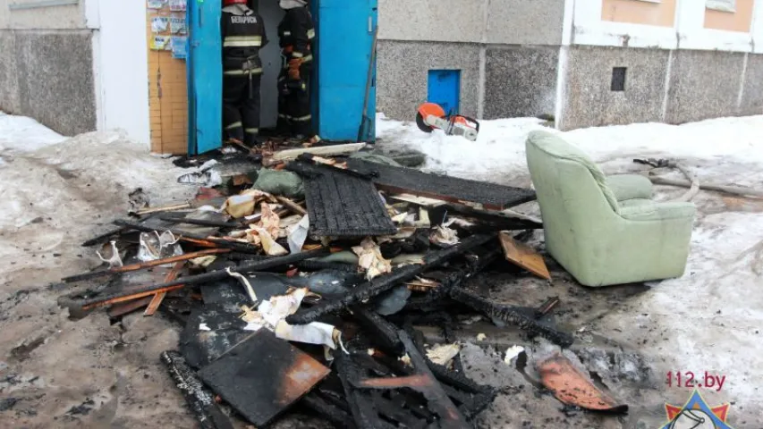 У сталічным Уруччы раніцай гарэў інтэрнат — 280 чалавек эвакуявалі (фота)